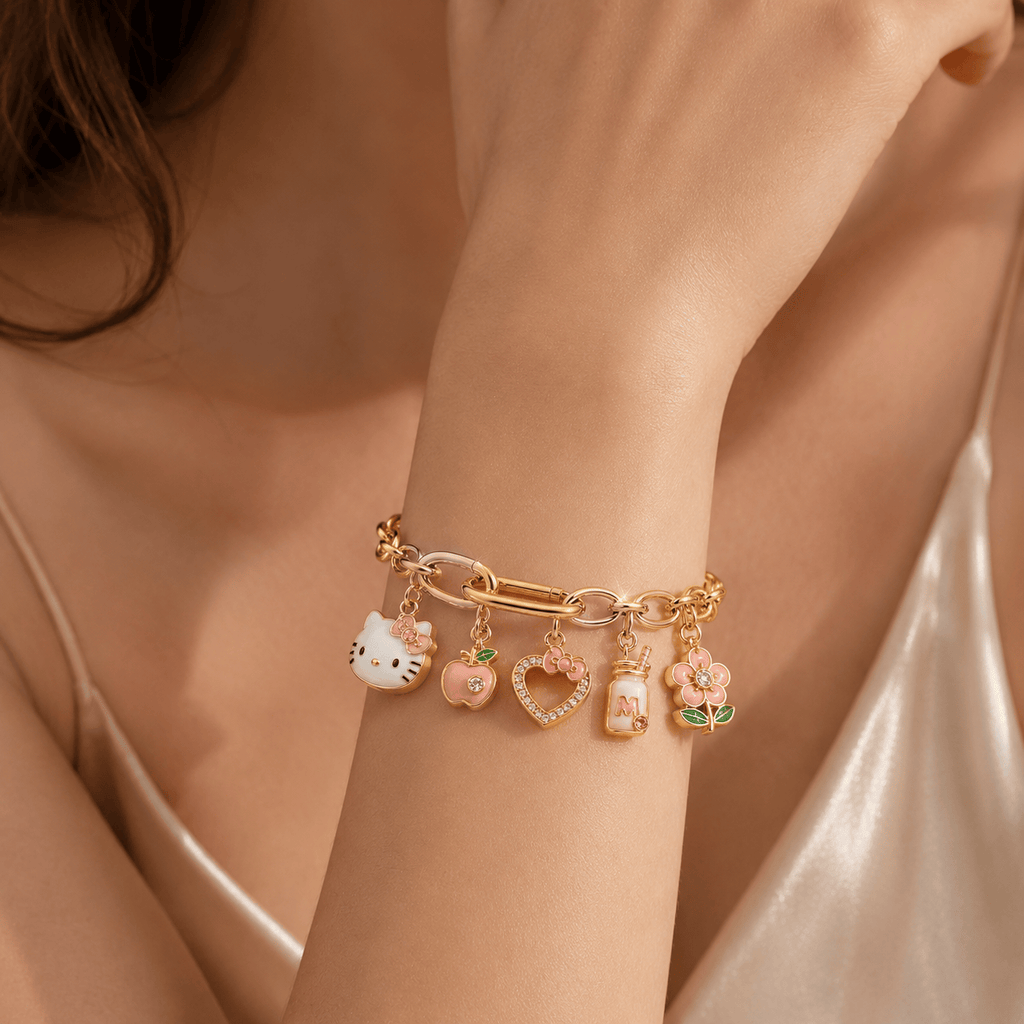 HLKT Gold Charm Bracelet Set BMD