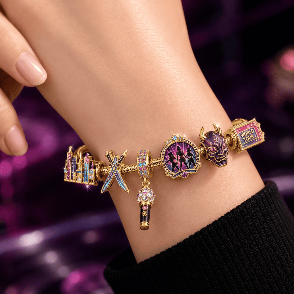 KDH Gold Charm Bracelet Set VTH